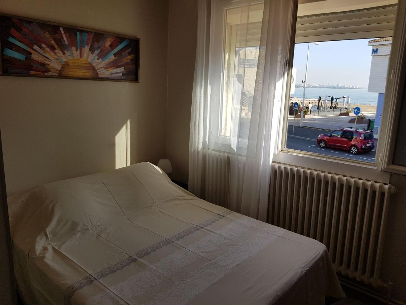 Hotel Restaurant Calypso フォス・シュル・メール エクステリア 写真