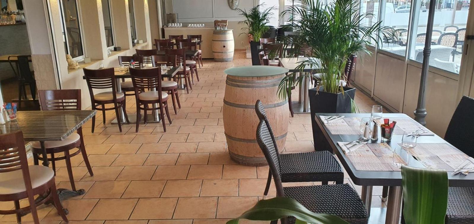 Hotel Restaurant Calypso フォス・シュル・メール エクステリア 写真