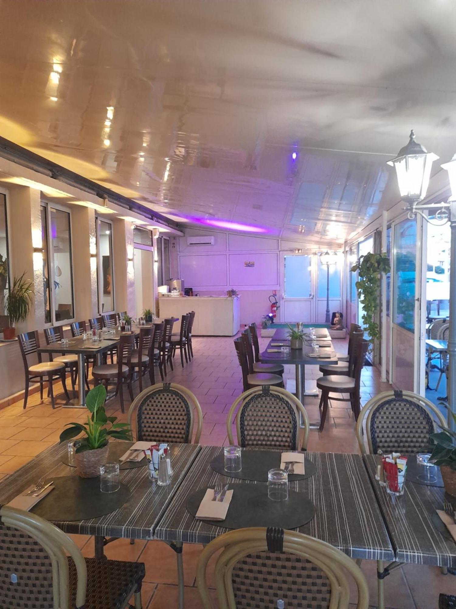 Hotel Restaurant Calypso フォス・シュル・メール エクステリア 写真